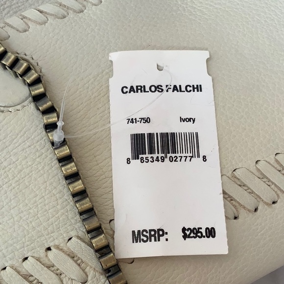 ✨SALE!✨Carlos Falchi Ivory Clutch With Chain Perfect!💓 - Picture 8 of 8